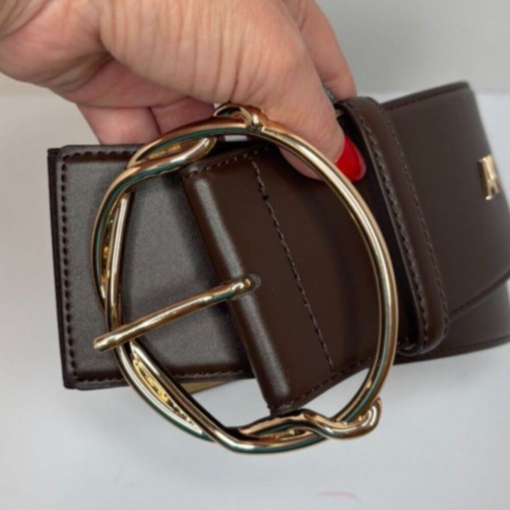 Anne Klein Wide Brown Leather Gold Buckle Belt Adjustable Shiny Womens - Picture 3 of 5